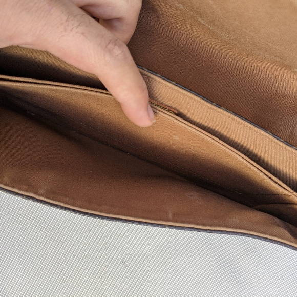 Louis Vuitton Shoulder Bag Murrell - Picture 8 of 16